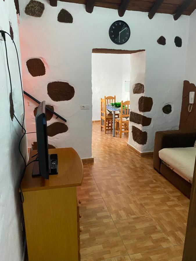 Palmera 16 *